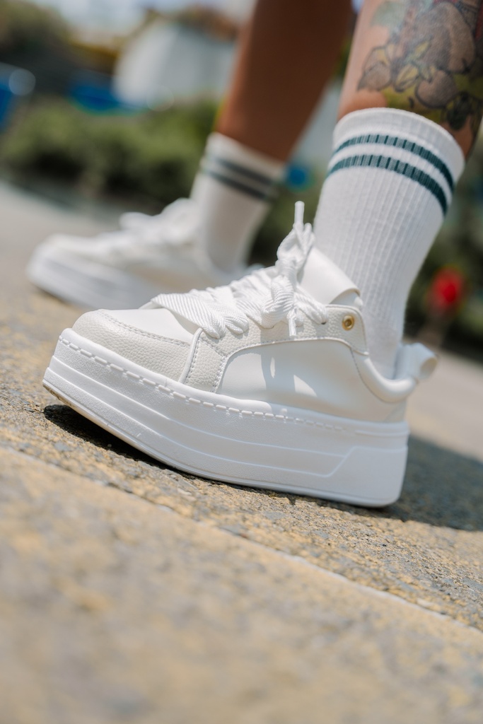 Leonika Elevate White