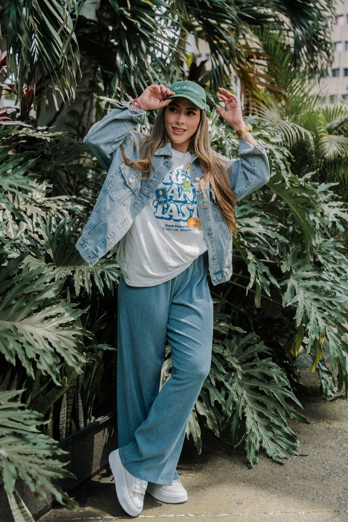 Leonika Essential White